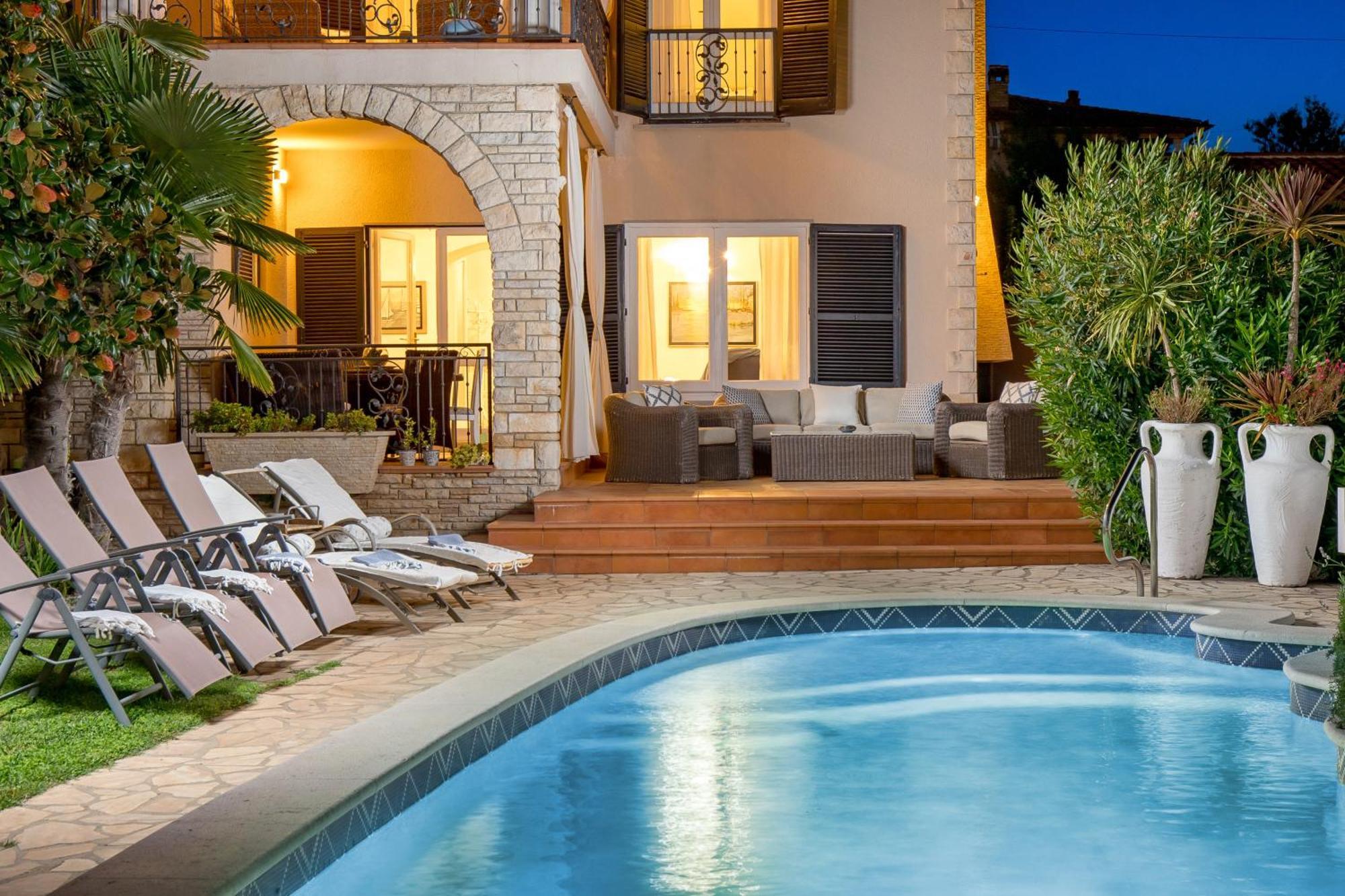 Villa Magnolia Umag Exterior photo